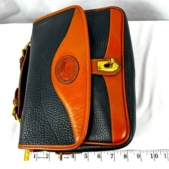 VINTAGE DOONEY AND BURKE PURSE - Picture 13 of 16